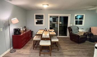 710 Hildebrand Dr, Bonneau, SC 29431
