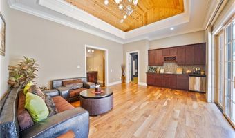 355 W Palm Dr, Arcadia, CA 91007