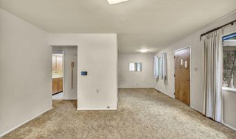 221 S Iris St, Carson City, NV 89703