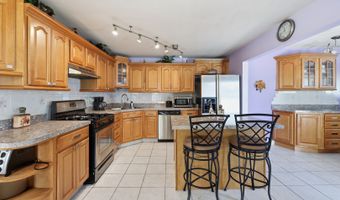 329 E Myrick Ave, Addison, IL 60101
