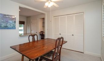 318 Corey Ln 318, Middletown, RI 02842