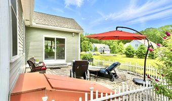 22 Wild Pasture Ln, Atkinson, NH 03811