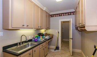 1921 Caroline Ave, Alice, TX 78332