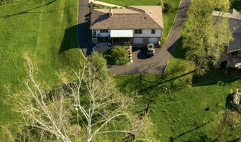 19 Pomeroy Rd, Athens, OH 45701