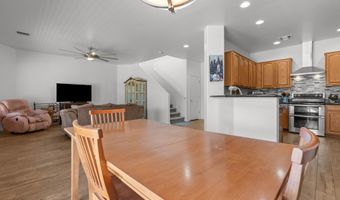 977 S Limestone St, Benson, AZ 85602