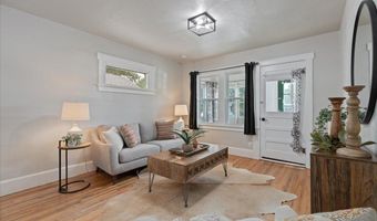 2014 BRADLEY Ave, Cheyenne, WY 82001