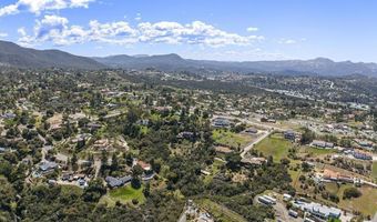 2406 MCDOUGAL Pl, Alpine, CA 91901