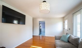 34 Dearborn Dr, East Providence, RI 02915