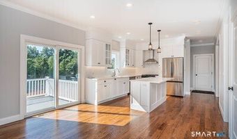 953 High Rd, Berlin, CT 06037