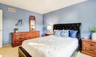 3 DOVER Ct, Bear, DE 19701
