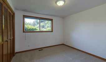 19565 SW SOUTHVIEW Pl, Beaverton, OR 97078