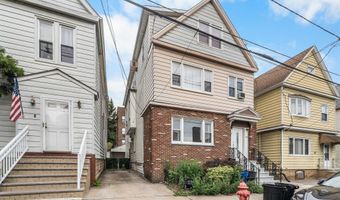 172 W 49TH St 1, Bayonne, NJ 07002