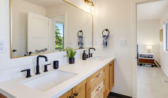 1509 Woodland Dr, Ashland, OR 97520