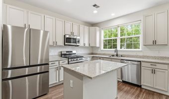 43686 PHELPS Ter, Ashburn, VA 20147