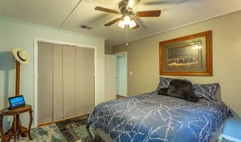 13 Adams St, Apalachicola, FL 32320