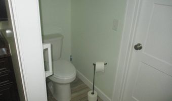 820 Fairhaven Ct, Angola, IN 46703