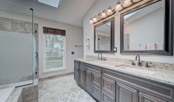 7010 GREEN SPRING Ln, Alexandria, VA 22306
