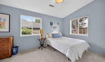 204 Patterson St, Ashland, OR 97520