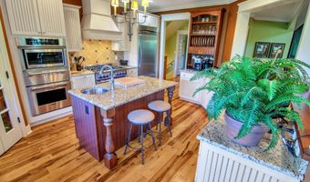 272 Eagle Point Dr, Austin, KY 42123