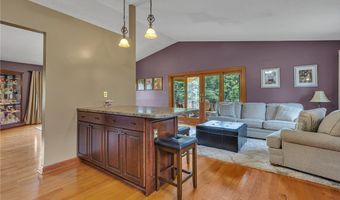 101 Paula Dr, Aliquippa, PA 15001