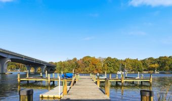 302 FORBES St D, Annapolis, MD 21401