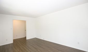 901 Glendale Dr, Aberdeen, NC 28315