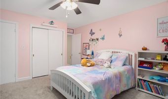 6 Eldorado Dr, Johnston, RI 02919