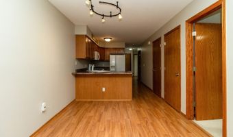 1017 10th Ave NW, Altoona, IA 50009