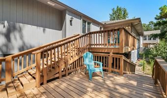 9 Farnham Dr, Bella Vista, AR 72714