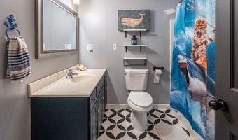 2 Quail Hollow Ct, Beacon Falls, CT 06403