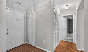 20604 CORNSTALK Ter 301, Ashburn, VA 20147