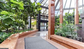 1530 KEY Blvd 906, Arlington, VA 22209