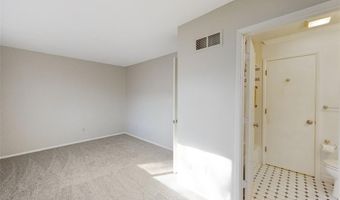 842 Wendevy Ct, Ballwin, MO 63011