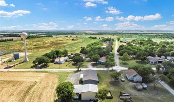602 S 3rd St, Abbott, TX 76621