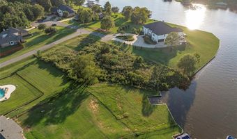 1104 Long Key Cir, Benton, LA 71006