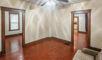 1418 Cooper St, Alton, IL 62002
