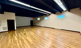 1 S Main St, Batesville, IN 47006