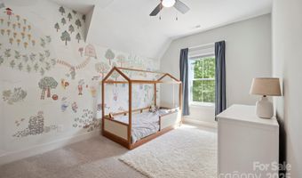 2637 Springway Dr, Charlotte, NC 28205