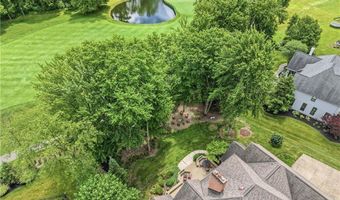 312 Aberdeen Ln, Aurora, OH 44202