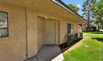 11671 Maple St, Apple Valley, CA 92308