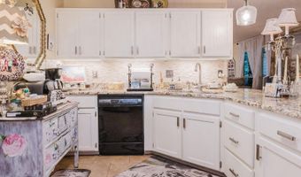 1307 River Oaks, Benton, AR 72019