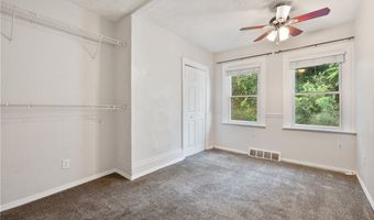 22 Eleanor St, Airville, PA 15203
