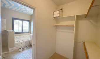 1210 Country Clb, Laughlin, NV 89029
