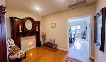 542 N Kilkea Dr, Los Angeles, CA 90048