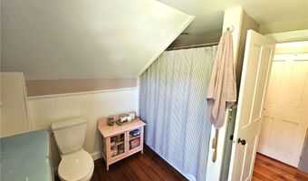 187 Dye Hill Rd, Hopkinton, RI 02832