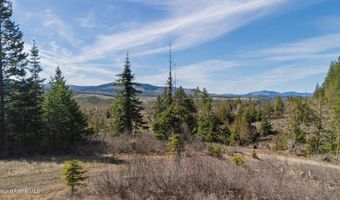 5500 Gold Ridge Rd, Calder, ID 83808