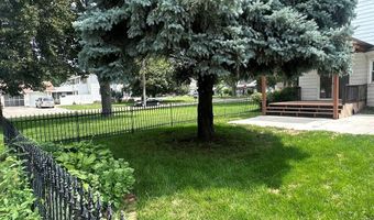 1207 8th St, Aurora, NE 68818