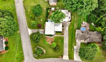 6879 Vic Ar Rd, Atlanta, GA 30360