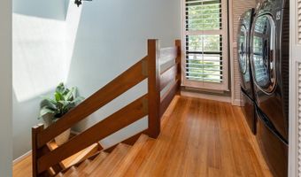 350 Kaelepulu Dr 401, Kailua, HI 96734