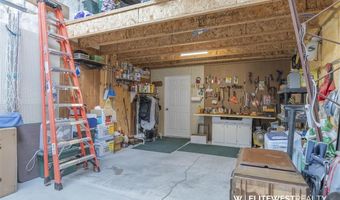 33 Cumberland Rd, Clark, WY 82435
